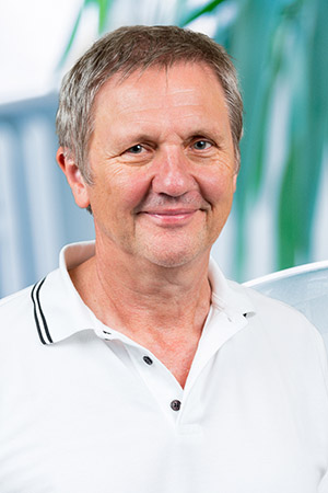Dr. Karl-Martin Handrich